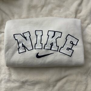 Nike Embroidery Hoodie